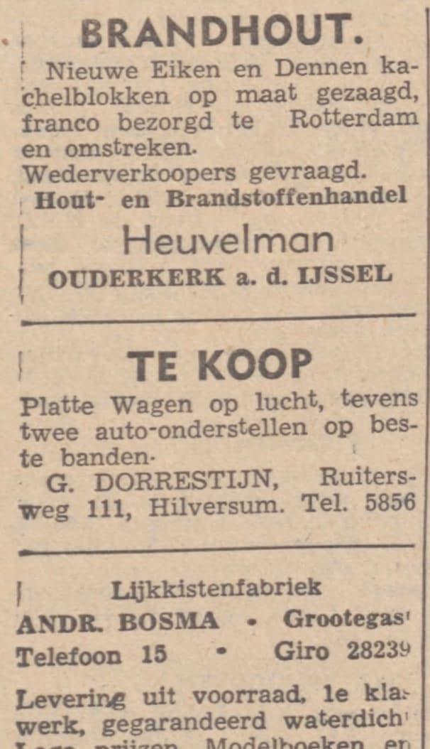 Platte wagen en twee autochassis